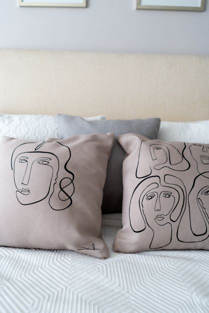 Throw Pillows 4 caras.